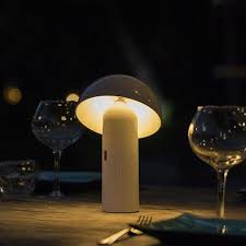 Lampe de table Tod white