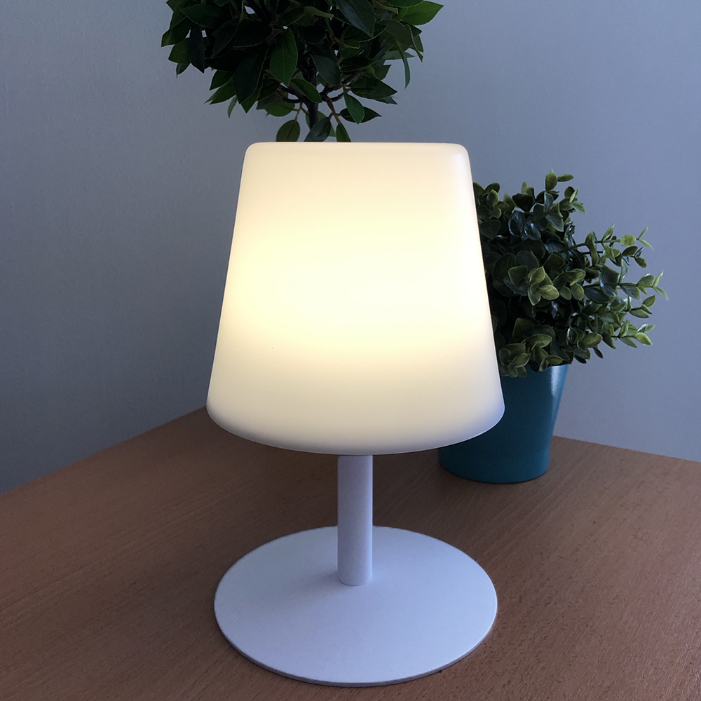 Petite lampe de table "blanche"